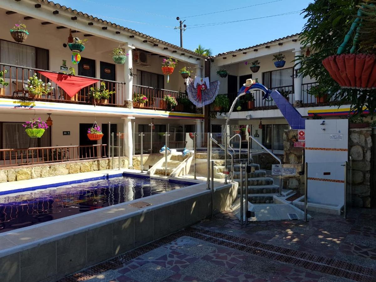 Hotel Villa Maritza Melgar Buitenkant foto
