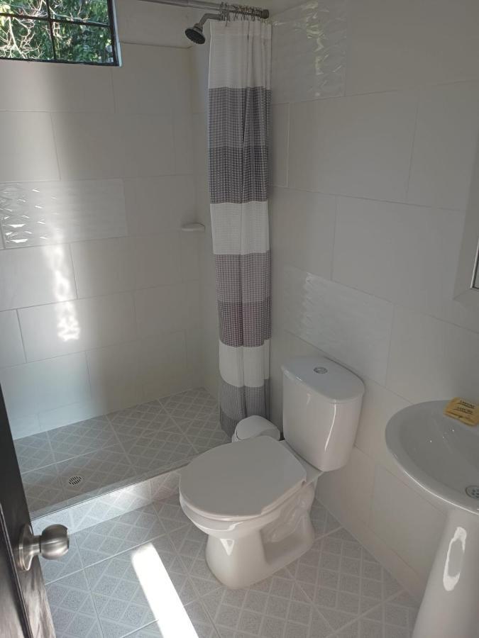 Hotel Villa Maritza Melgar Buitenkant foto