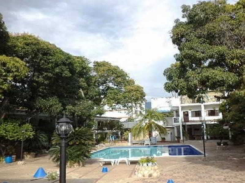 Hotel Villa Maritza Melgar Buitenkant foto